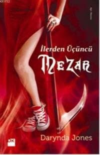 İlerden Üçüncü Mezar (Charley Davidson, #3)