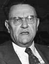 nurullah ataç