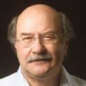 antonio skármeta